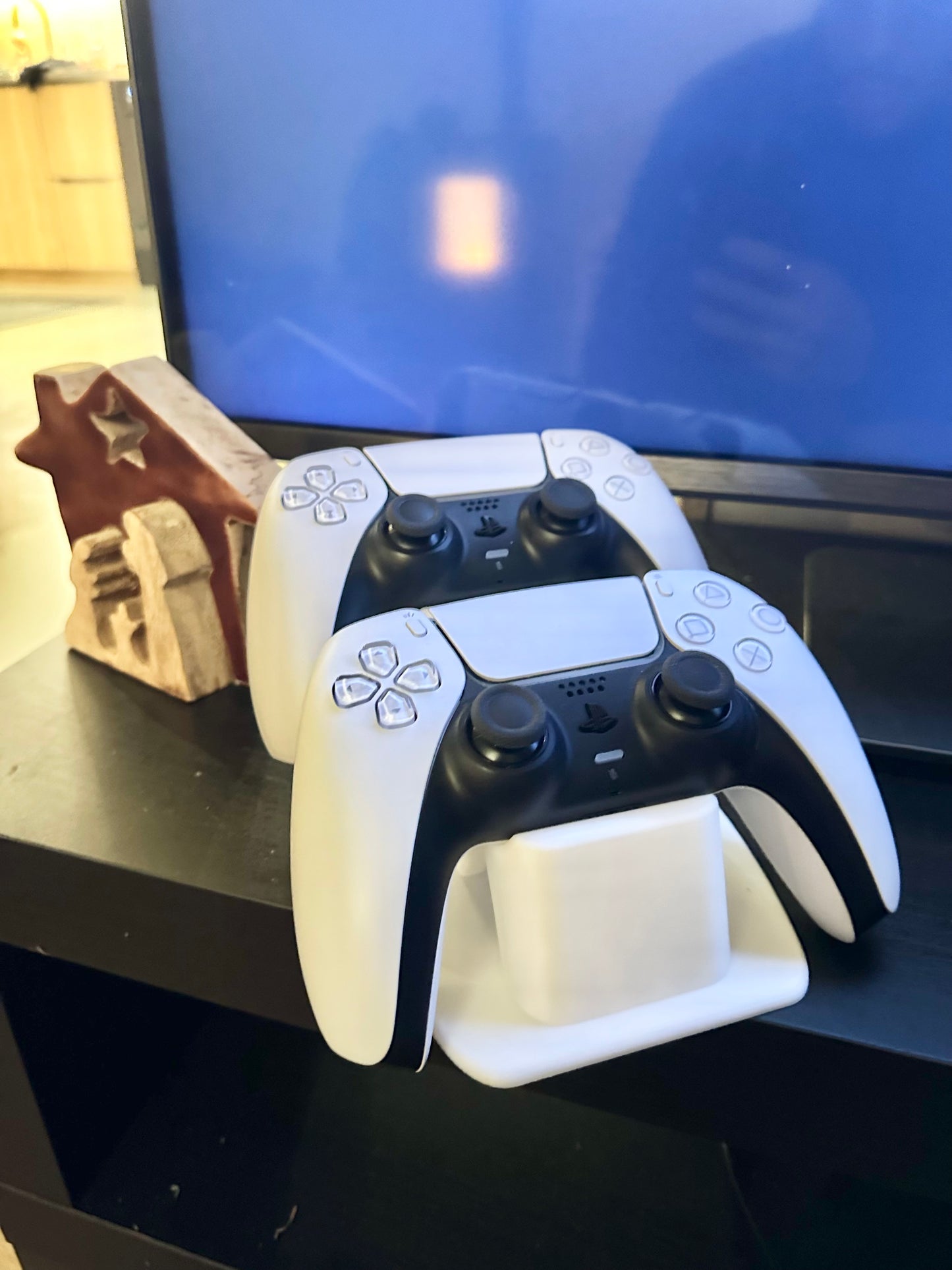 Eenvoudige standaard voor PS5-controllers